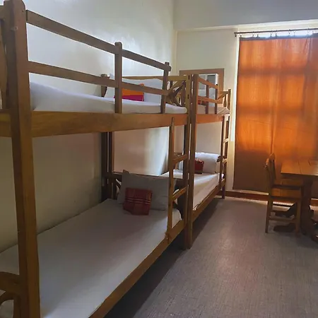 Rooms 498 By Reddoorz Near Boni Avenue
