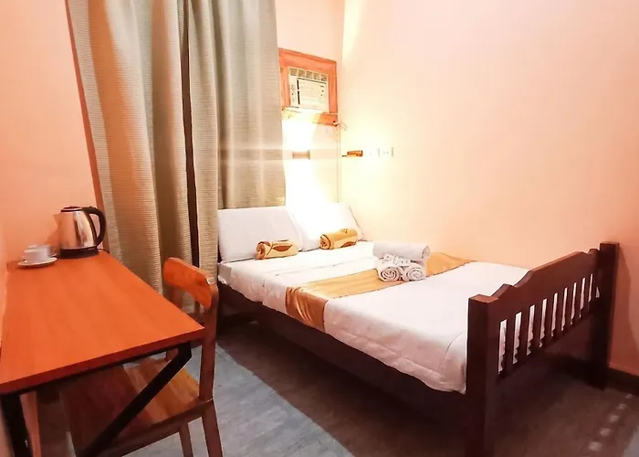 498 By Reddoorz Near Boni Avenue *