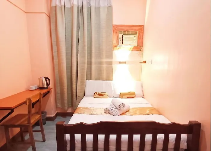 498 By Reddoorz Near Boni Avenue Hotel Manila